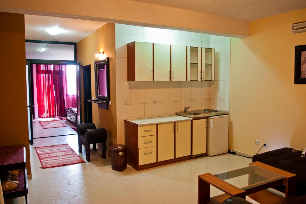 Apartmani Aida Ulcinj Esterno foto