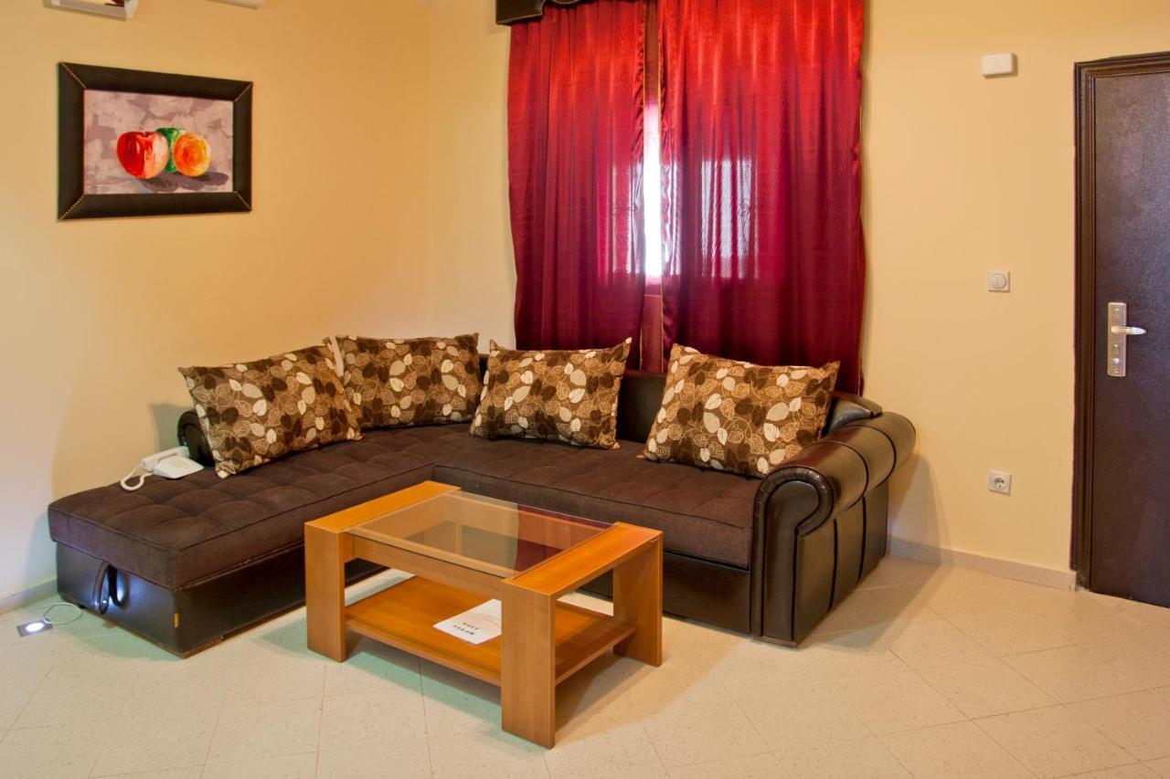 Apartmani Aida Ulcinj Esterno foto